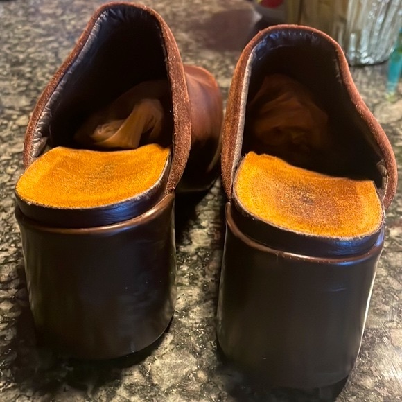 NAOT Womens Wedge Clogs/Mule in bronze color leather sz 40 - Picture 6 of 7